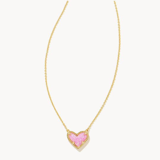 Ari Heart Gold Pendant Necklace