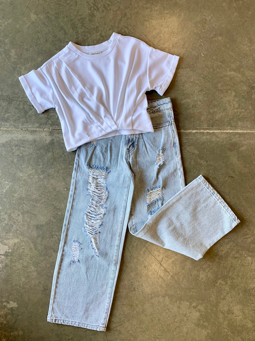 Habitual Twisted Top