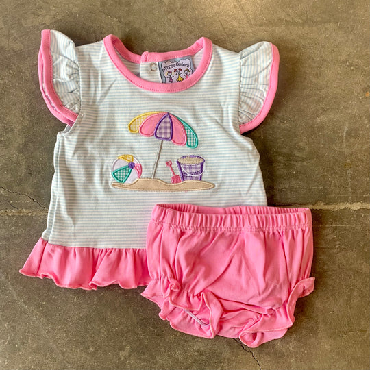 Beach Days Outfit