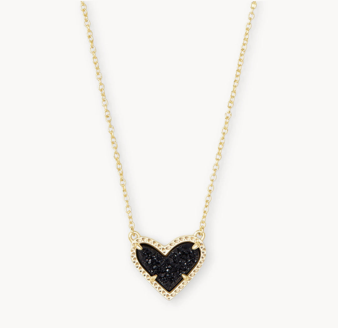 Ari Heart Gold Pendant Necklace