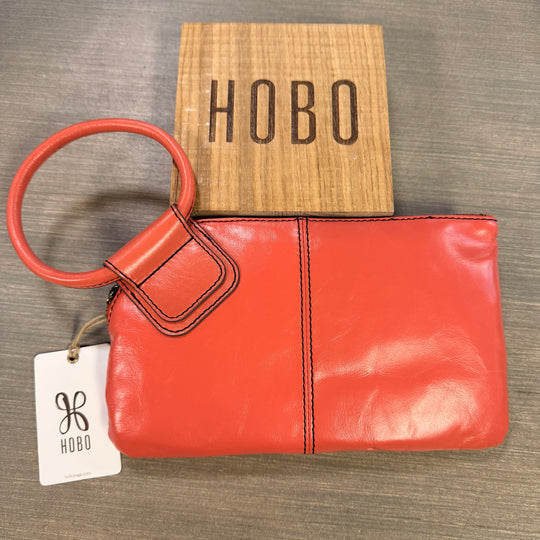 Hobo Sable Wristlet Clutch