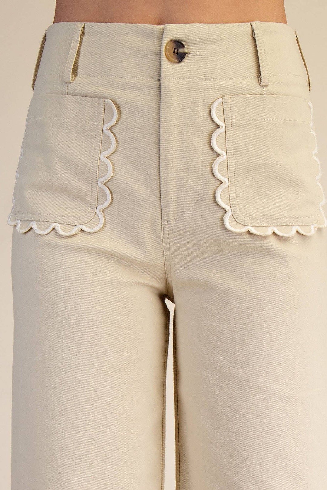 Main Character Scallop Pants