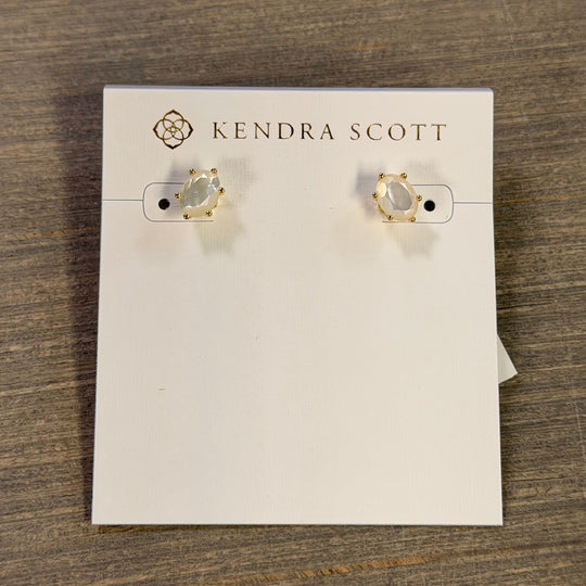 Cailin Stud Earrings