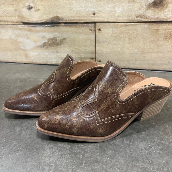 Corky’s Saloon Shoe