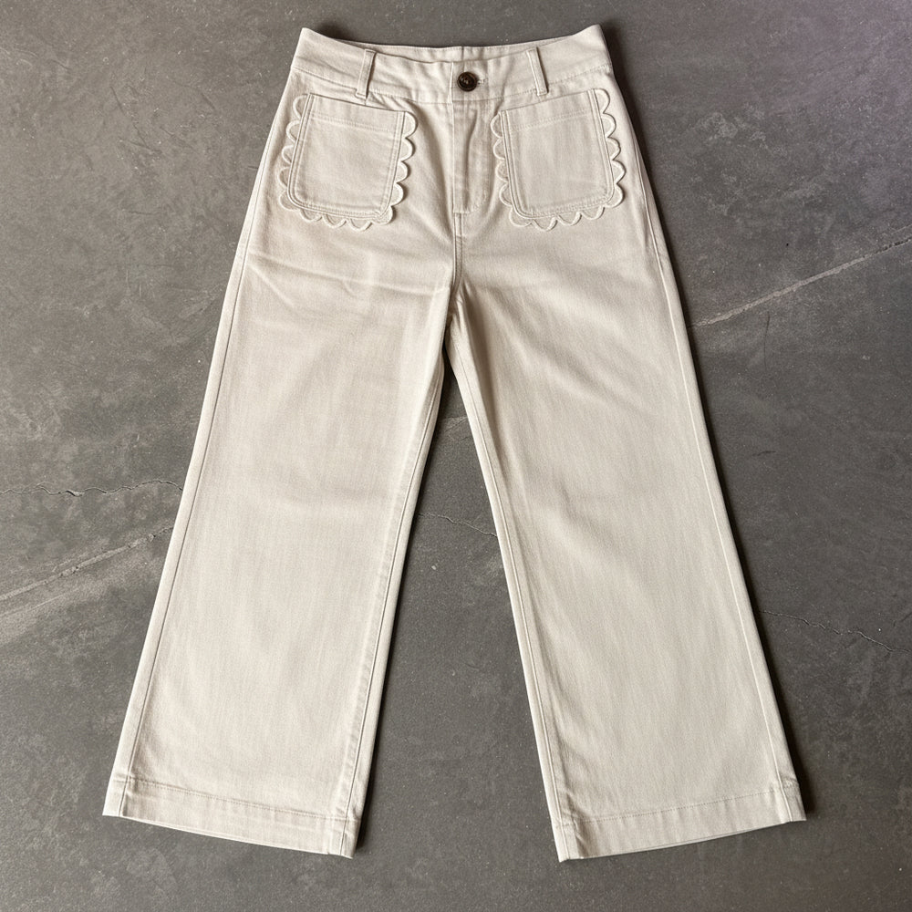 Main Character Scallop Pants