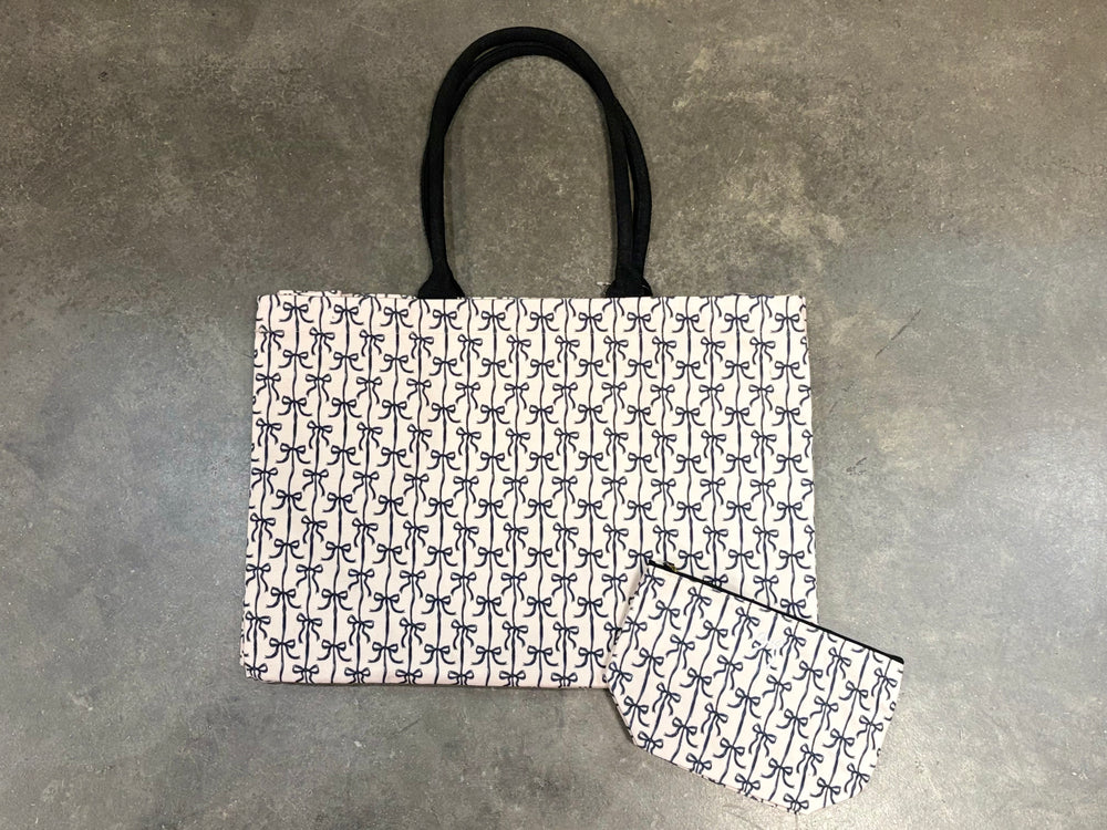 Simply Southern Pouch