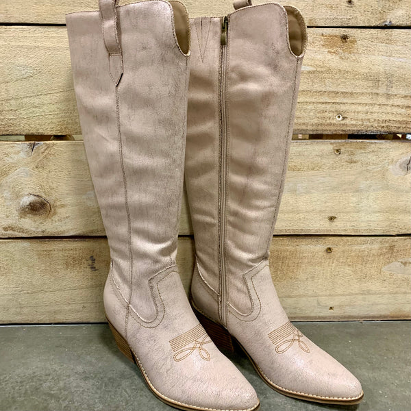 Corky’s Hats Off Boots