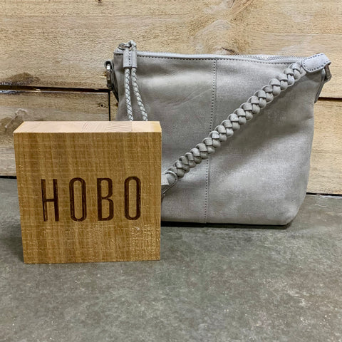Hobo Lasso Medium Crossbody
