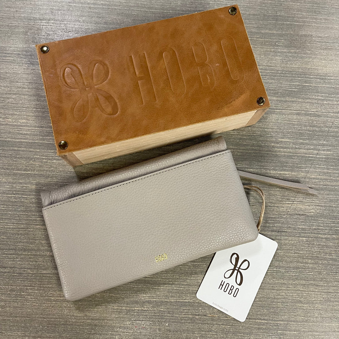 Hobo Lumen Continental Wallet