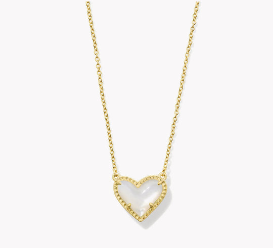 Ari Heart Gold Pendant Necklace